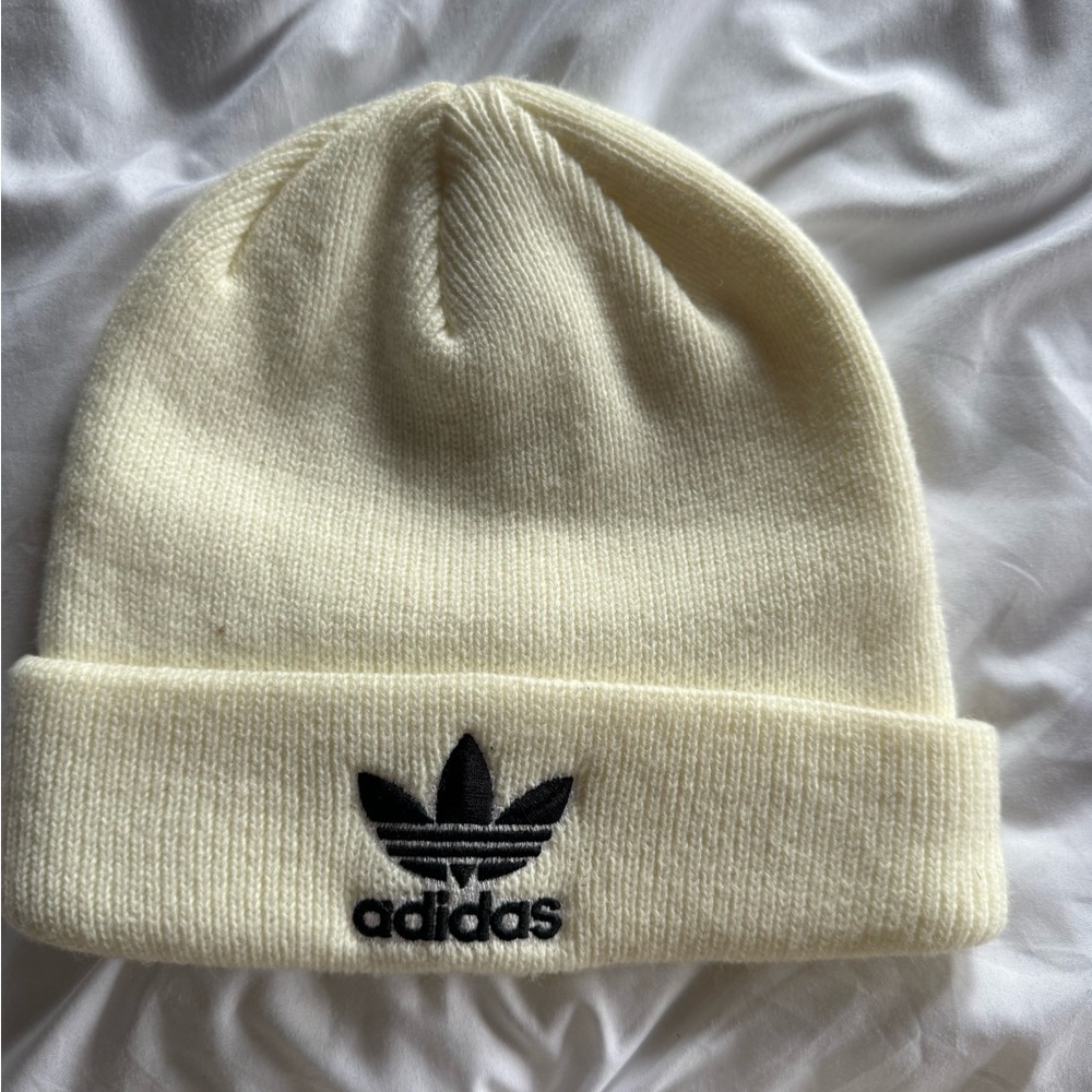 Adidas beanie